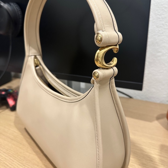 Coach Eve purse - Picture 5 of 8